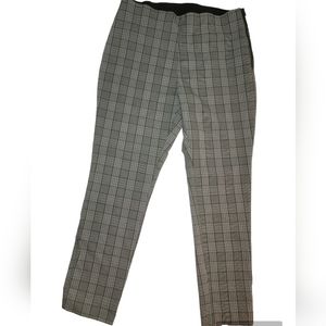 A NEW DAY GRAY PLAID DRESS PANTS